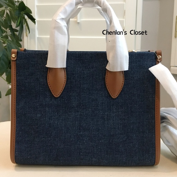 🎀NeW! Michael Kors Small Shopper - Picture 5 of 8